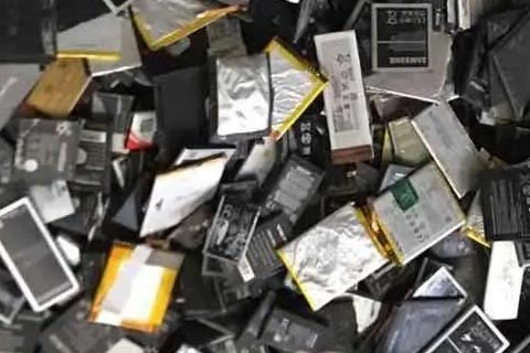 汕头高价铁锂电池回收-上门回收铅酸蓄电池-铁锂电池回收