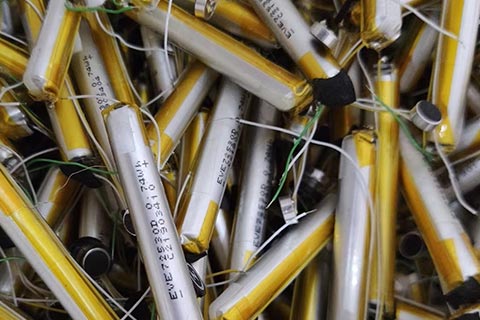 茂名废弃叉车蓄电池回收|超威CHILWEE电池回收